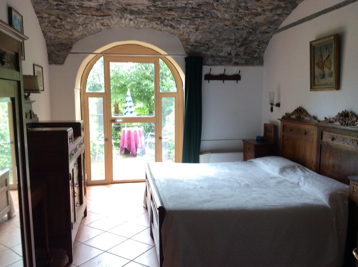 Hotel Villa Della Quercia Verbania Kültér fotó